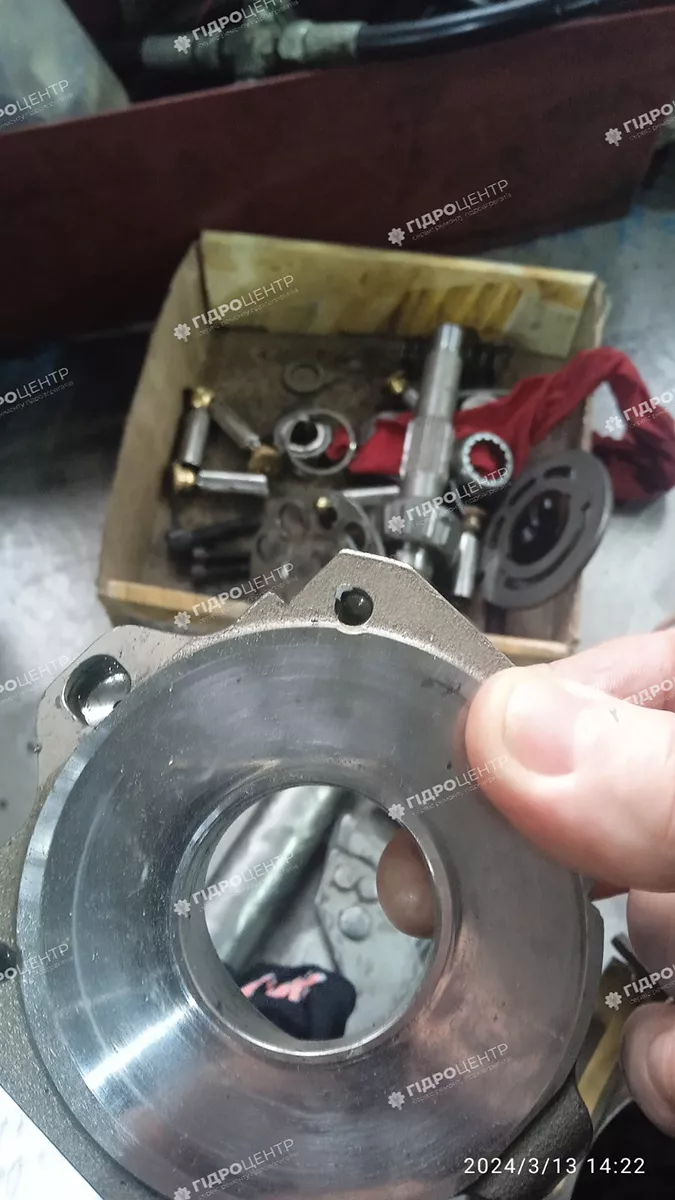 repair-Bosch-Rexroth-hydraulic-pump_1